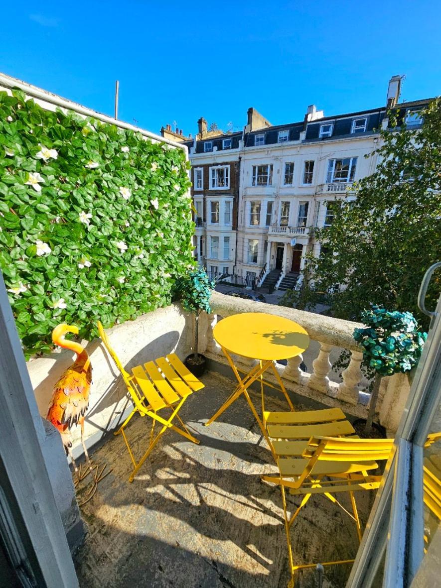 Charming Home With Private Balcony, On 1St Floor, With 2 Bathrooms, 3 Min Walk To Earl'S Court Station Londýn Exteriér fotografie